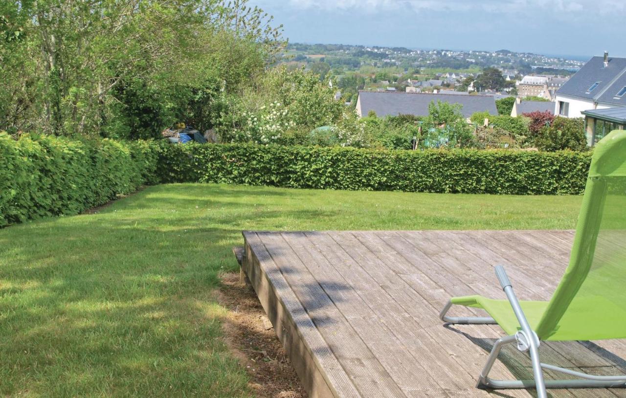 2 Bedroom Nice Home In Plestin Les Greves Exterior foto
